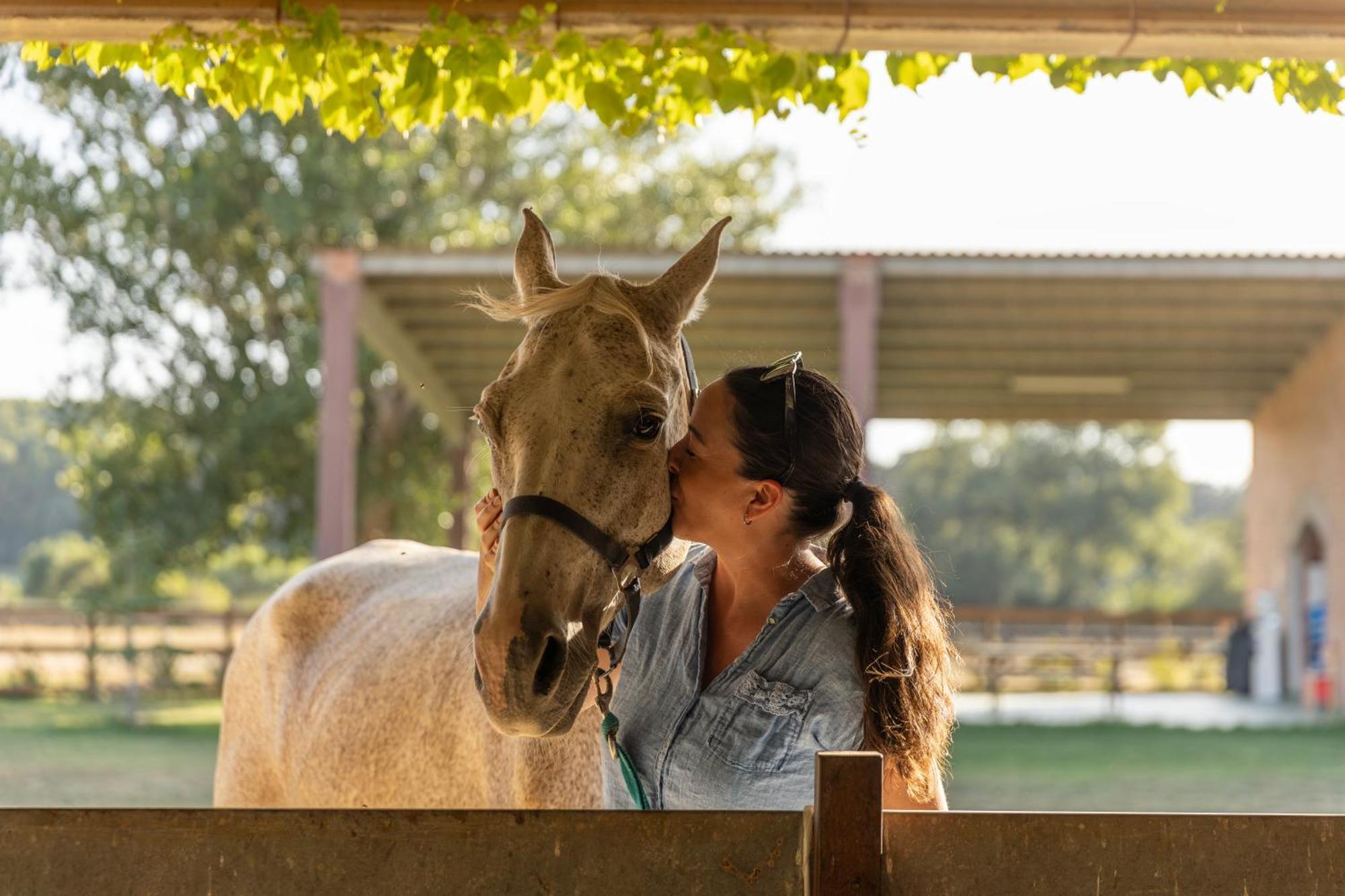 Cal Robusto, Apartament In Masia With Horses Siurana  Экстерьер фото