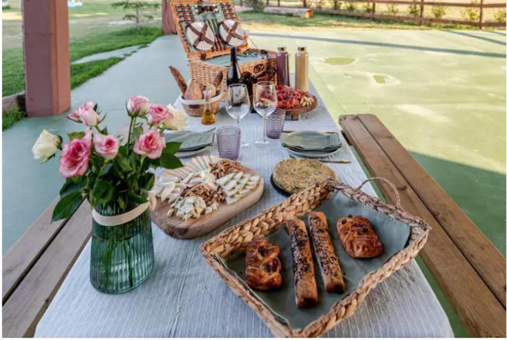 Cal Robusto, Apartament In Masia With Horses Siurana  Экстерьер фото